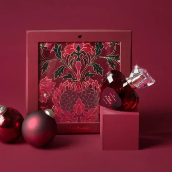 luxury-perfume-gift-setpng